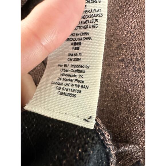 Free People linen long sleeve blouse size XS deep V shiny brown sexy going out - Picture 8 of 9